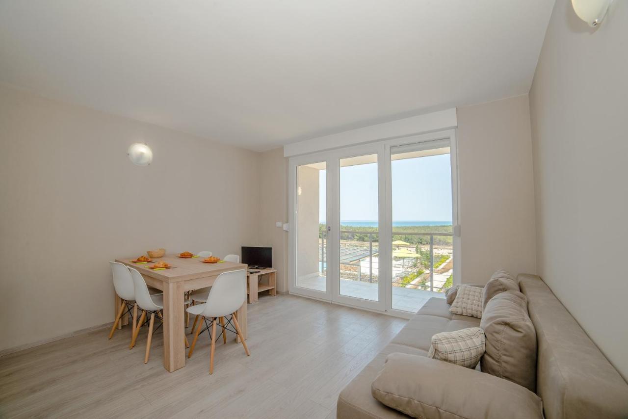 Apartment Amazing Island Povljana Dış mekan fotoğraf